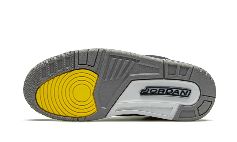 Air Jordan 3 Air Jordan 3 Retro PE 'Michigan'